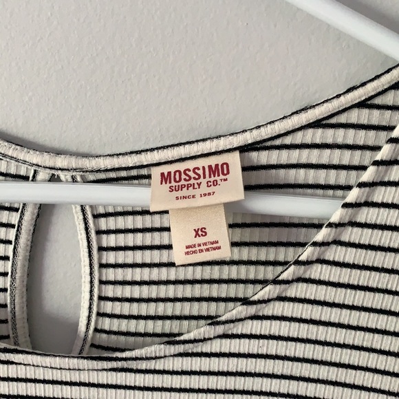 White striped dress - Picture 2 of 3